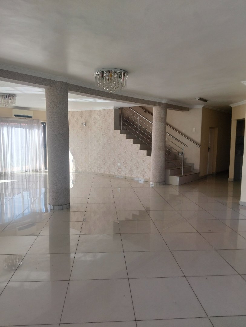 10 Bedroom Property for Sale in Proclamation Hill Gauteng