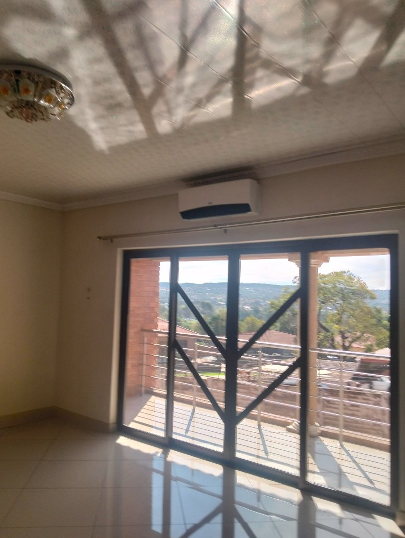 10 Bedroom Property for Sale in Proclamation Hill Gauteng