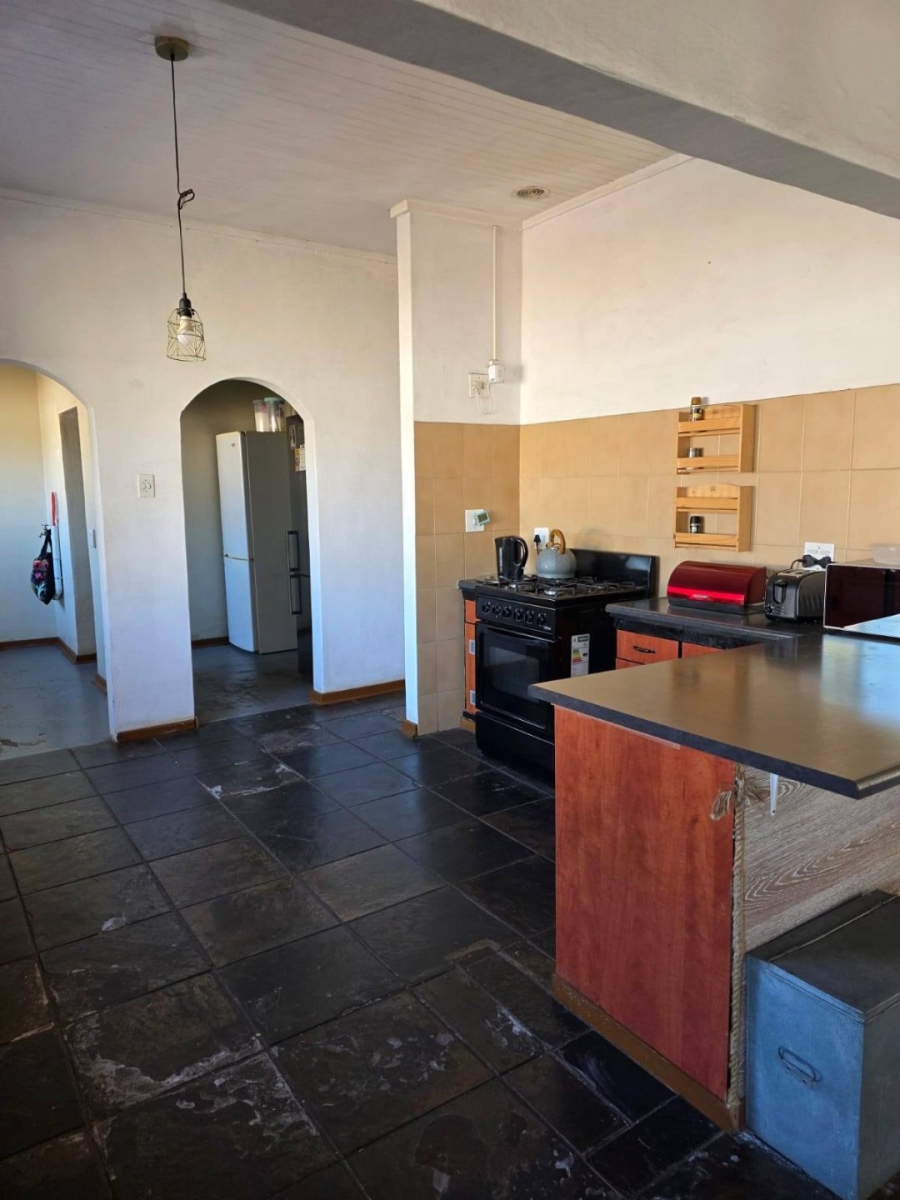 5 Bedroom Property for Sale in Waverley Gauteng
