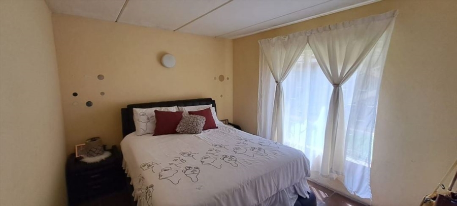 2 Bedroom Property for Sale in Elspark Gauteng