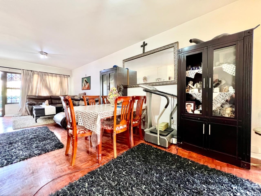 2 Bedroom Property for Sale in Edenvale Central Gauteng