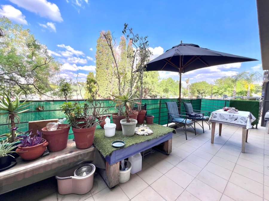 2 Bedroom Property for Sale in Edenvale Central Gauteng