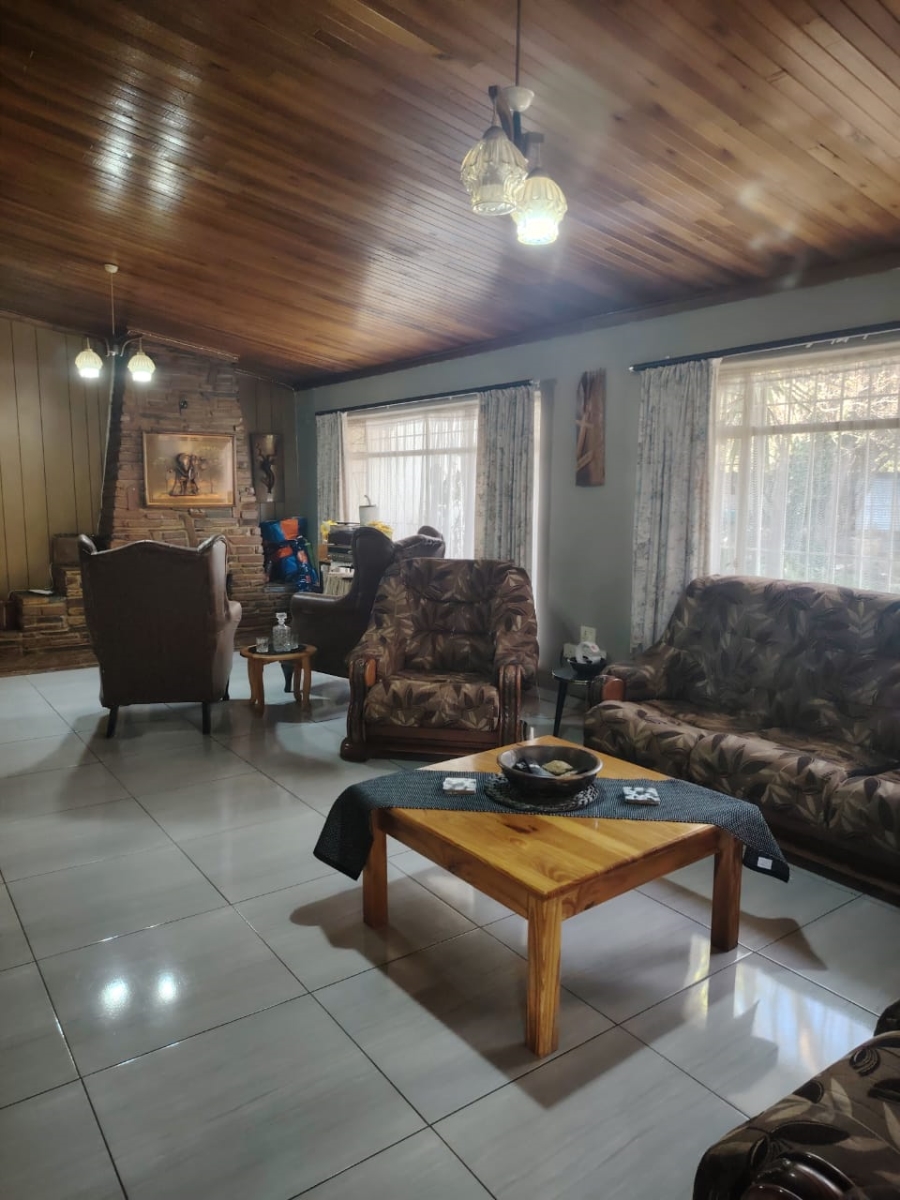 3 Bedroom Property for Sale in Meyerton Central Gauteng