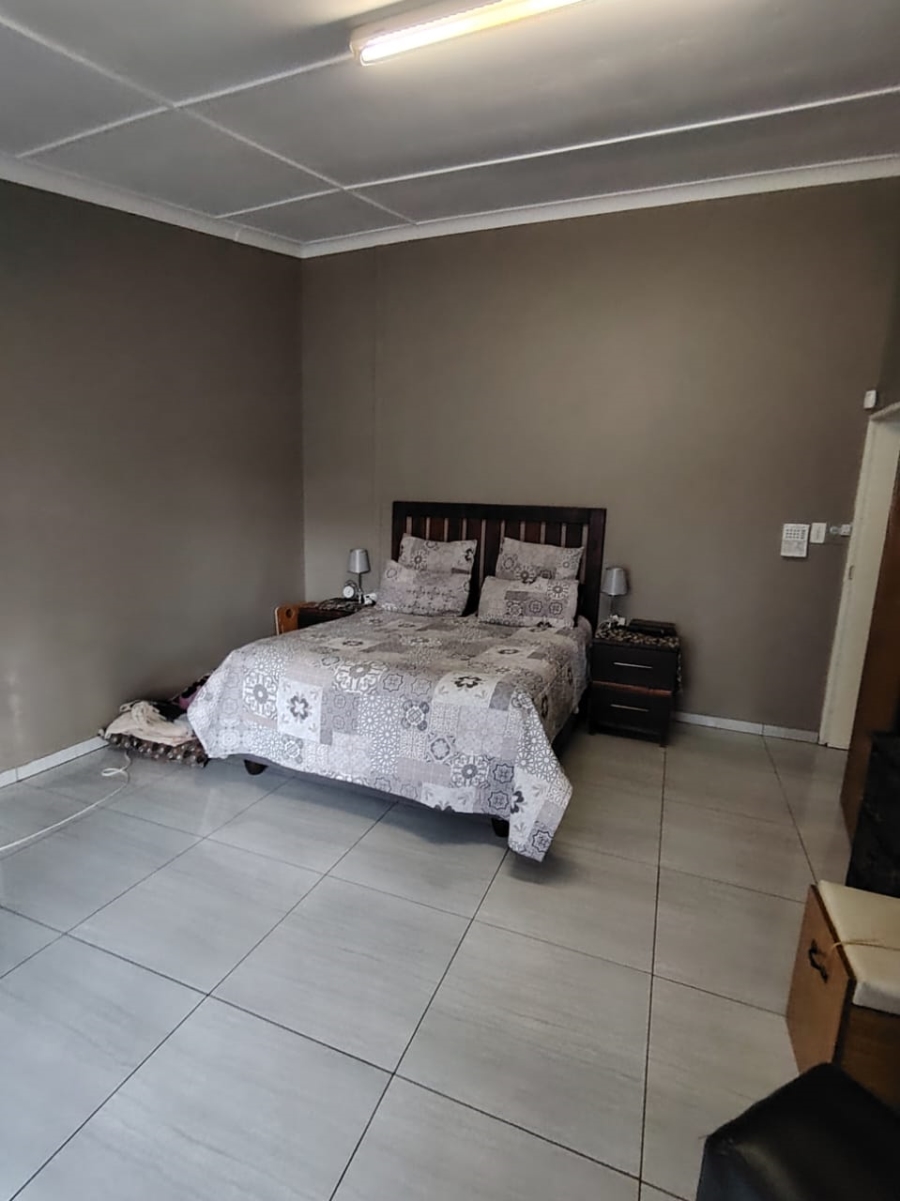 3 Bedroom Property for Sale in Meyerton Central Gauteng