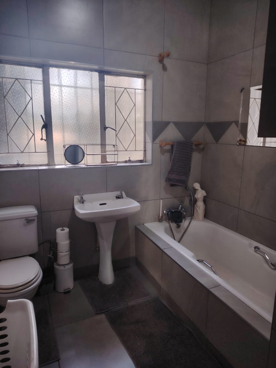 3 Bedroom Property for Sale in Meyerton Central Gauteng