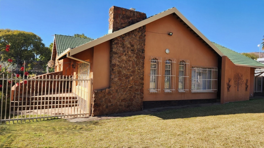 3 Bedroom Property for Sale in Dorandia Gauteng