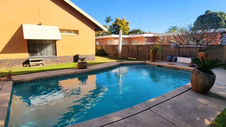 3 Bedroom Property for Sale in Dorandia Gauteng