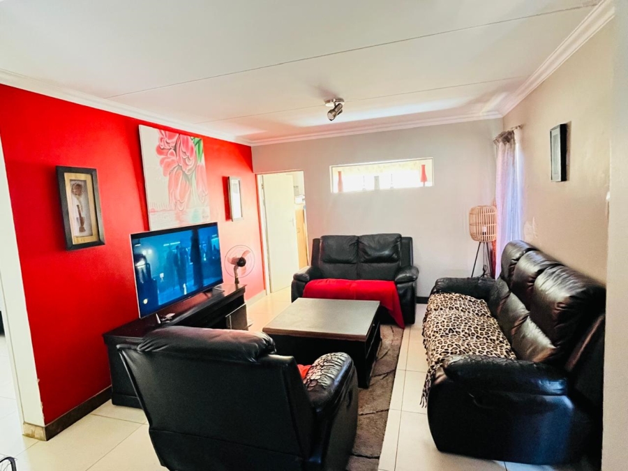 3 Bedroom Property for Sale in Andeon Gauteng