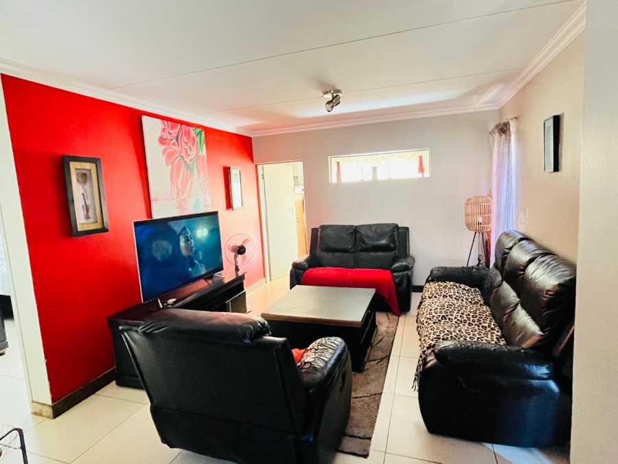 3 Bedroom Property for Sale in Andeon Gauteng