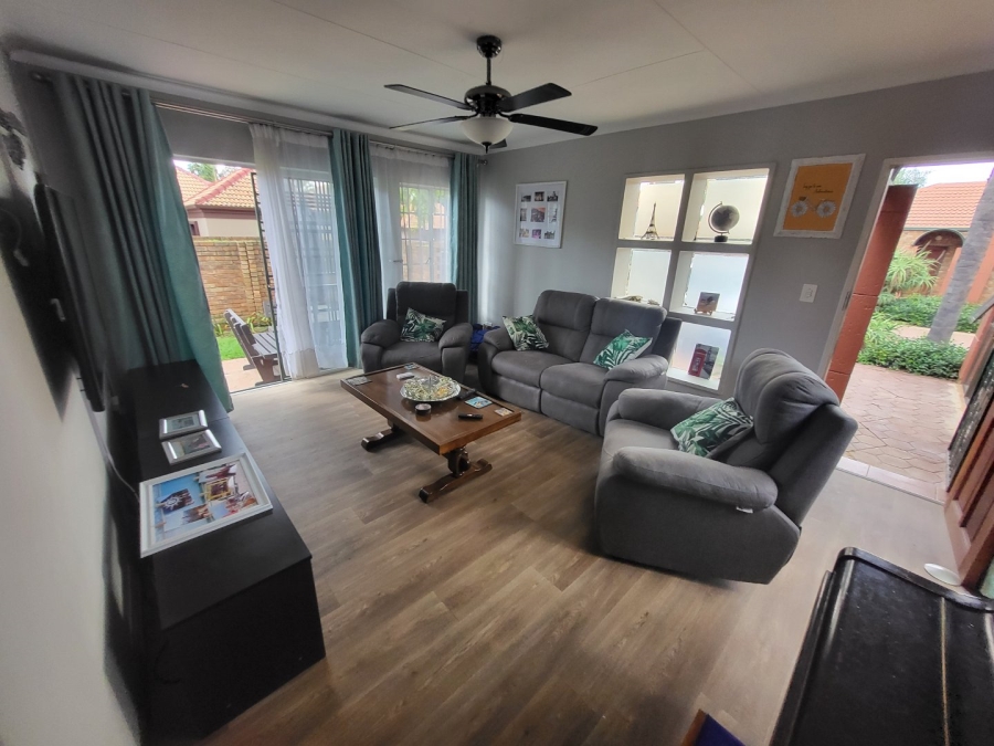 3 Bedroom Property for Sale in Bougainvillea Estate Gauteng