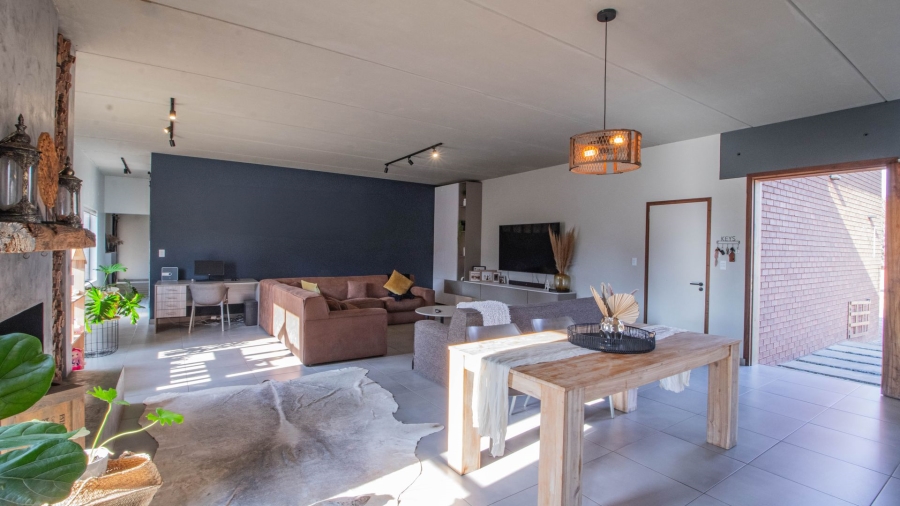 3 Bedroom Property for Sale in Norton Home Estate AH Gauteng