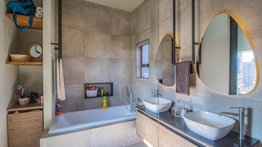 3 Bedroom Property for Sale in Norton Home Estate AH Gauteng