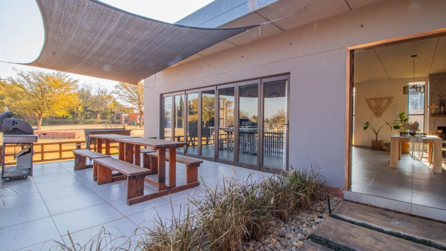 3 Bedroom Property for Sale in Norton Home Estate AH Gauteng