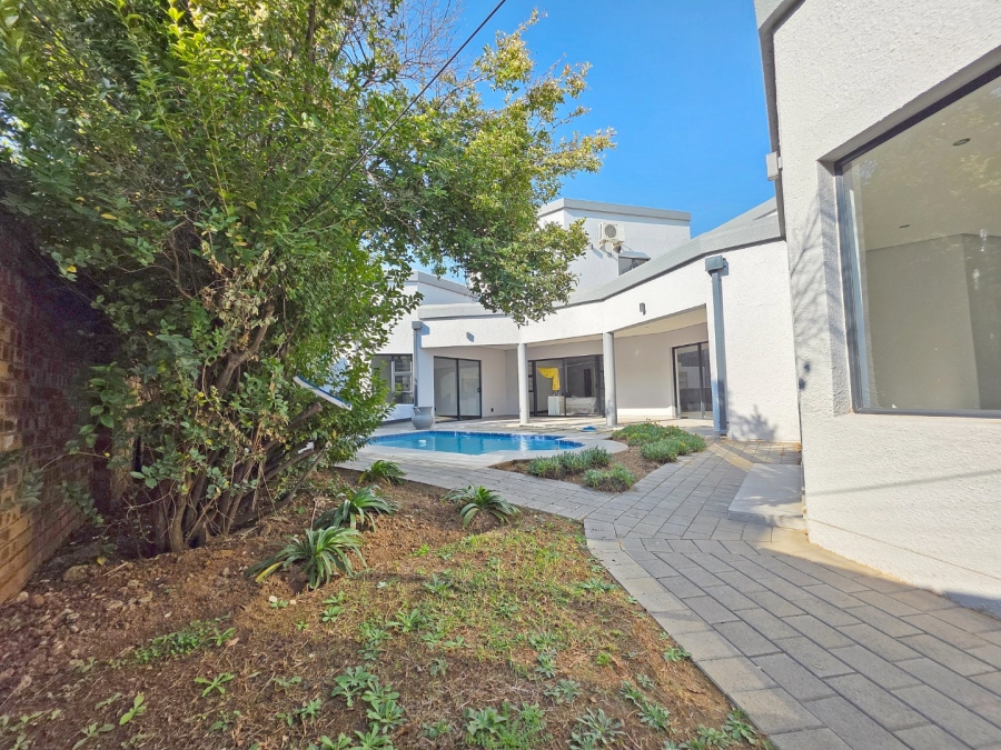 4 Bedroom Property for Sale in Sunward Park Gauteng