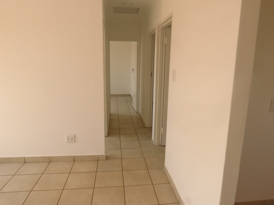 3 Bedroom Property for Sale in Crystal Park Gauteng