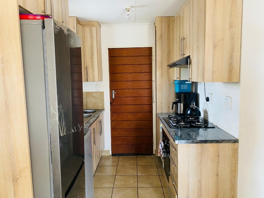 2 Bedroom Property for Sale in Savanna City Gauteng