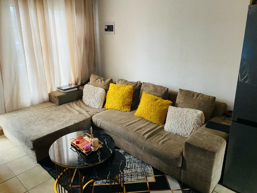 2 Bedroom Property for Sale in Savanna City Gauteng
