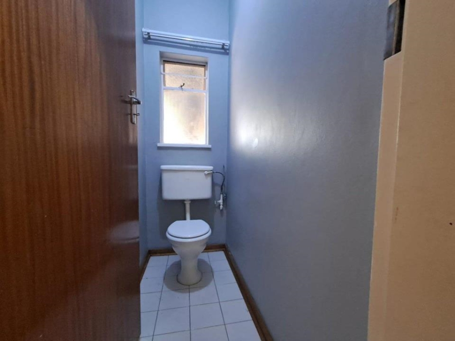 3 Bedroom Property for Sale in Mountain View Gauteng