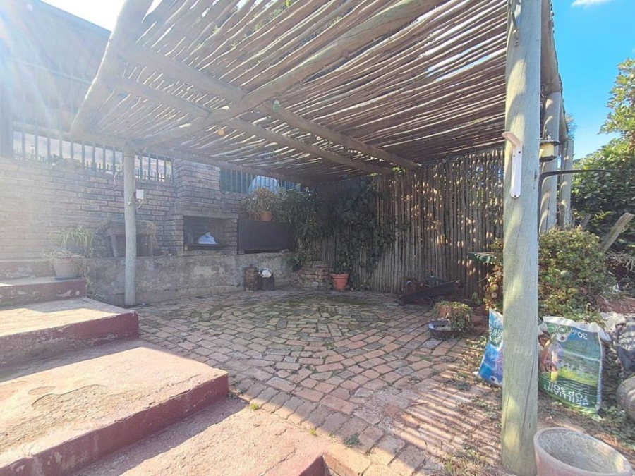 3 Bedroom Property for Sale in Mountain View Gauteng