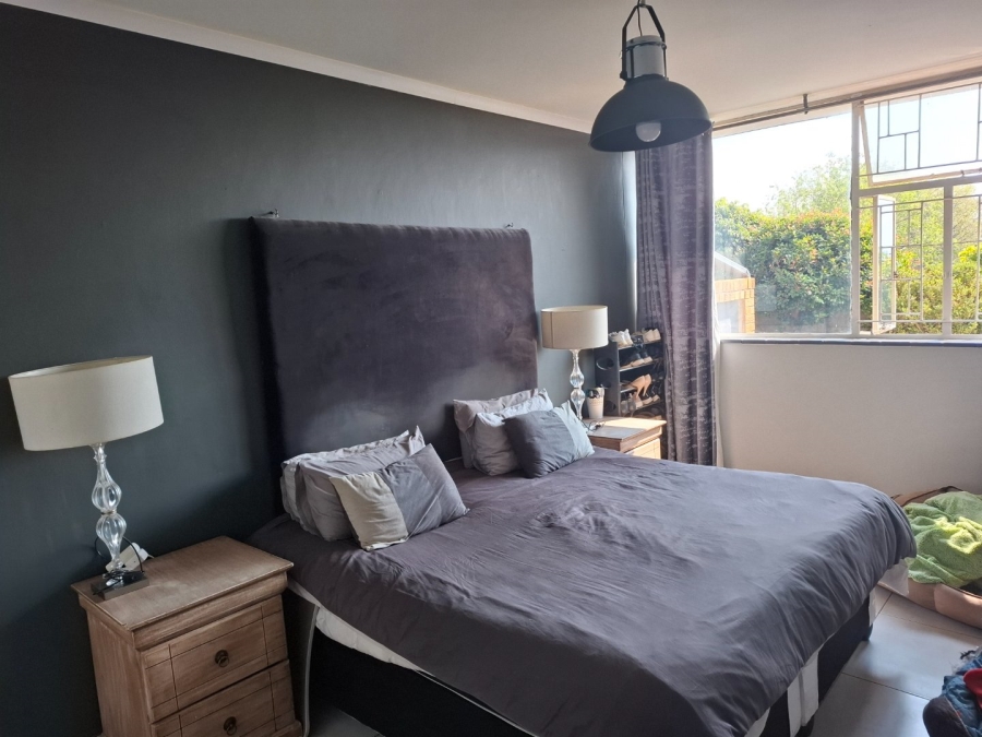 2 Bedroom Property for Sale in Edenvale Central Gauteng