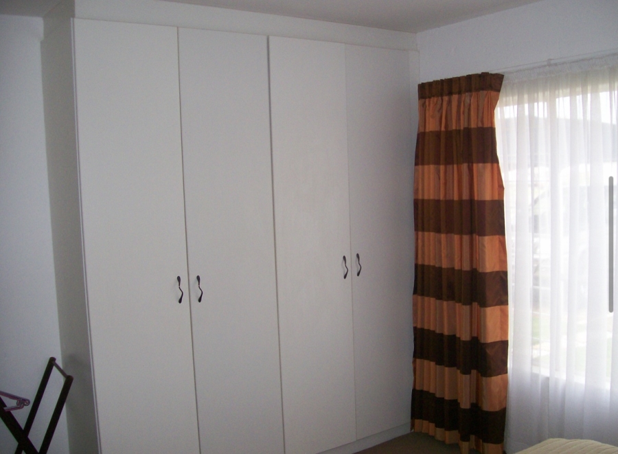 2 Bedroom Property for Sale in Norton Park Gauteng