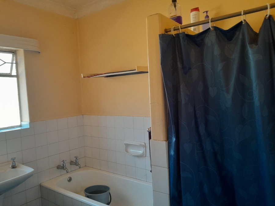 3 Bedroom Property for Sale in Edenvale Central Gauteng