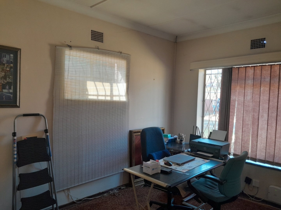 3 Bedroom Property for Sale in Edenvale Central Gauteng