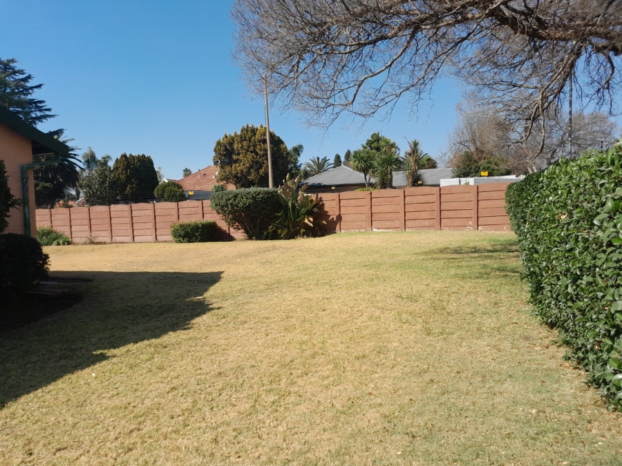 3 Bedroom Property for Sale in Edenvale Central Gauteng