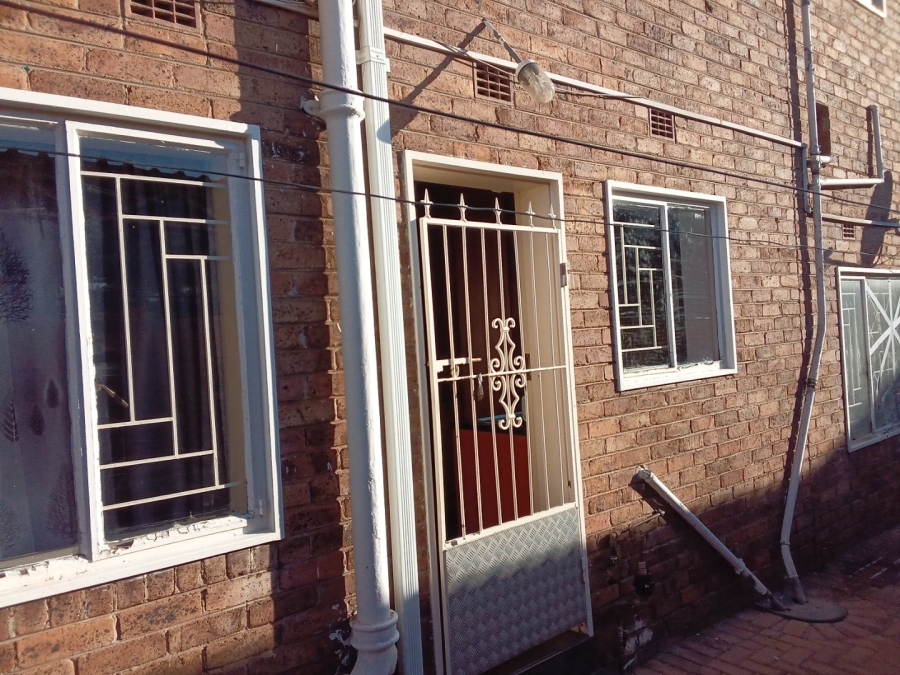 To Let 2 Bedroom Property for Rent in Witfield Gauteng