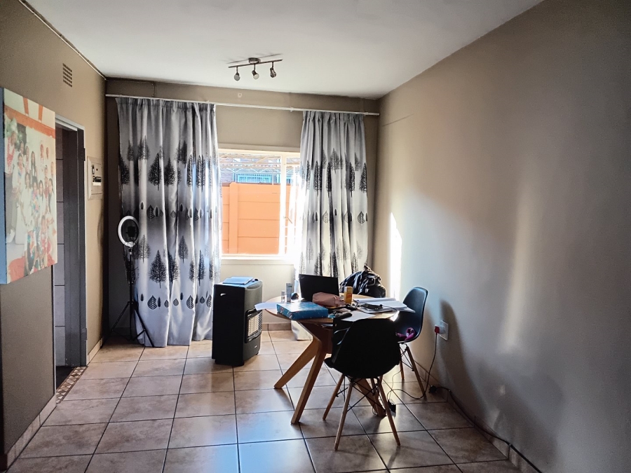To Let 2 Bedroom Property for Rent in Witfield Gauteng