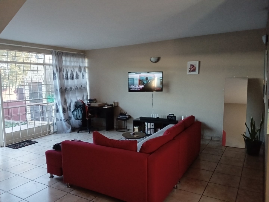 To Let 2 Bedroom Property for Rent in Witfield Gauteng
