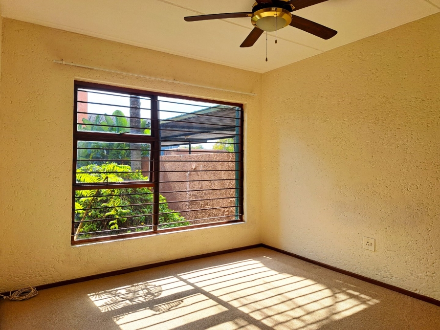 1 Bedroom Property for Sale in Ferndale Gauteng