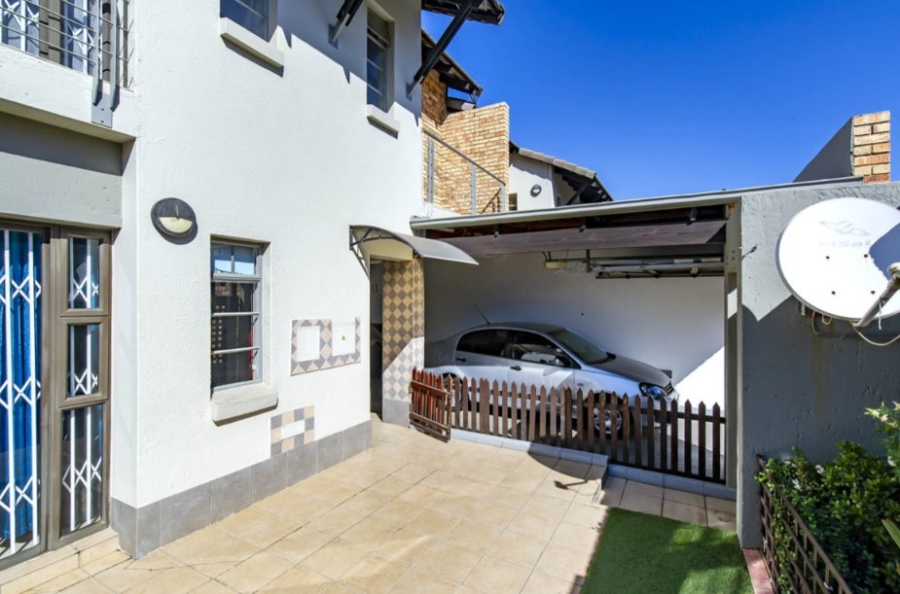 3 Bedroom Property for Sale in Eastleigh Gauteng