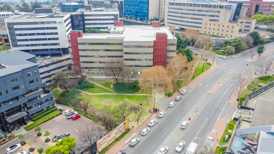  Bedroom Property for Sale in Sandton Central Gauteng