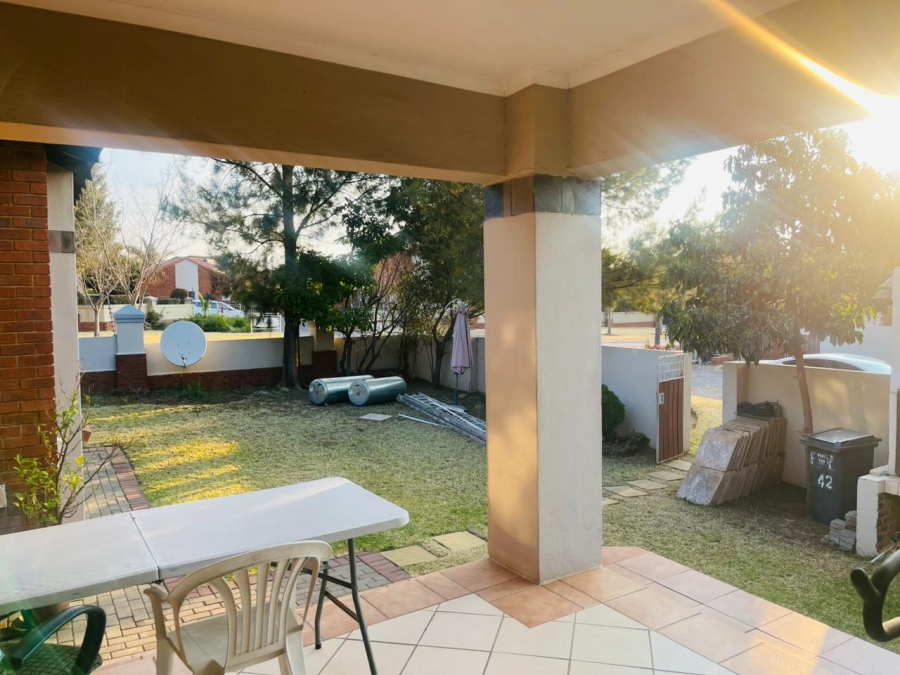 3 Bedroom Property for Sale in Crescent Wood Country Estate Gauteng
