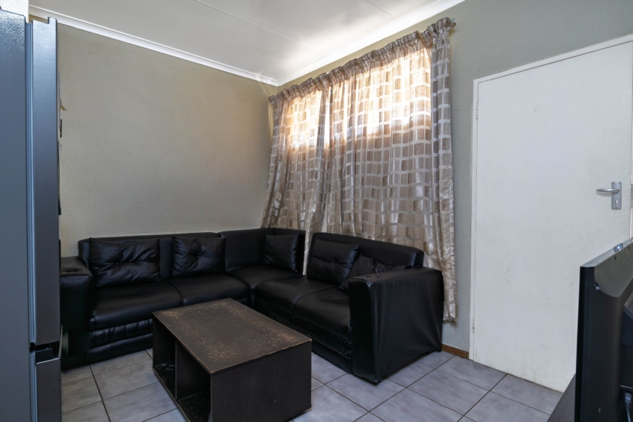 1 Bedroom Property for Sale in Eden Glen Gauteng