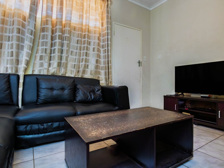1 Bedroom Property for Sale in Eden Glen Gauteng