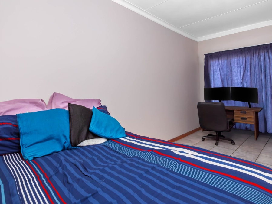 1 Bedroom Property for Sale in Eden Glen Gauteng