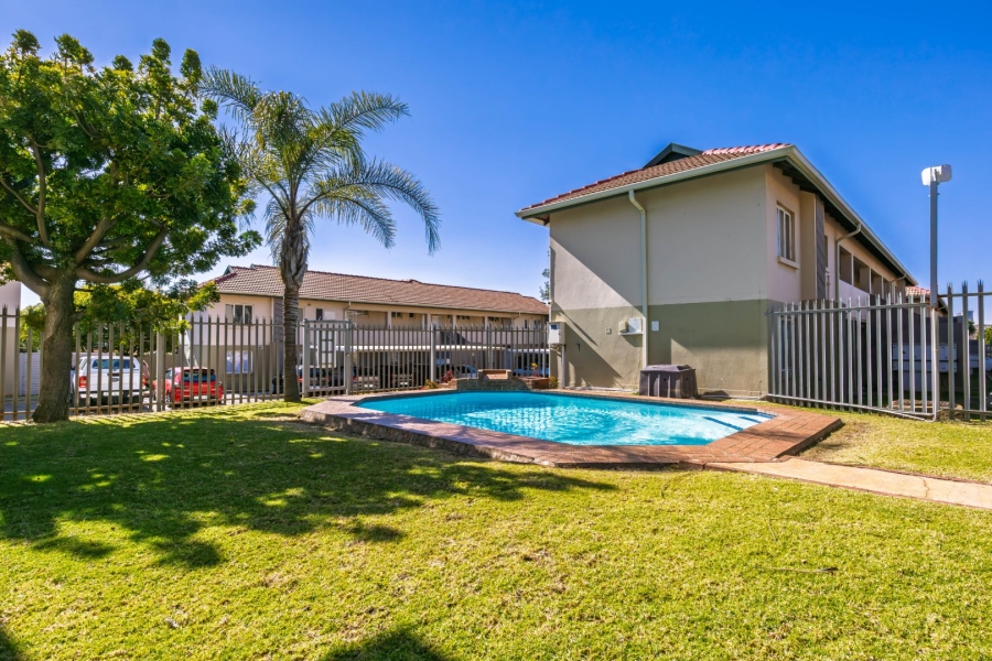1 Bedroom Property for Sale in Eden Glen Gauteng