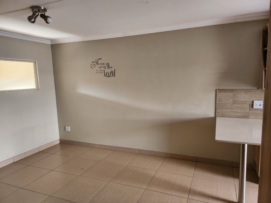 To Let 3 Bedroom Property for Rent in Andeon Gauteng