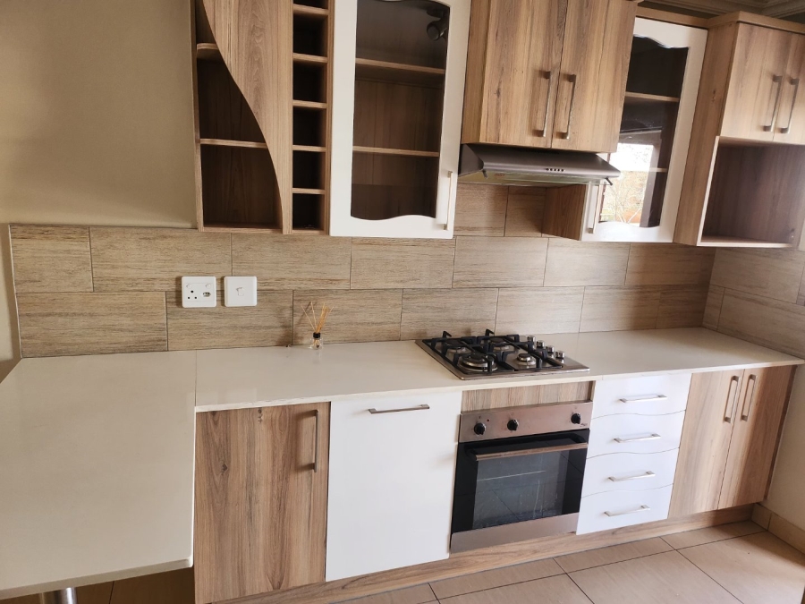 To Let 3 Bedroom Property for Rent in Andeon Gauteng