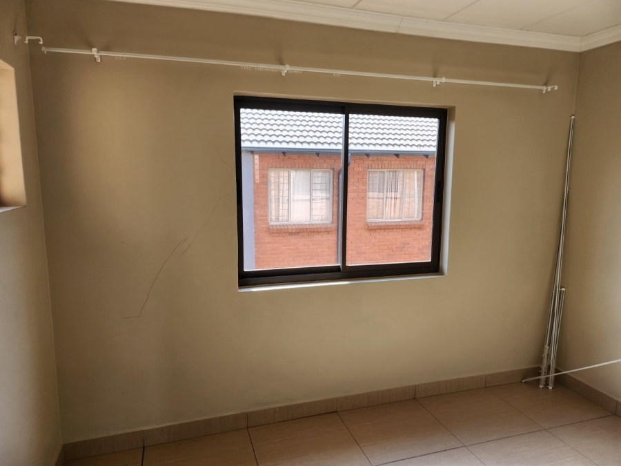 To Let 3 Bedroom Property for Rent in Andeon Gauteng