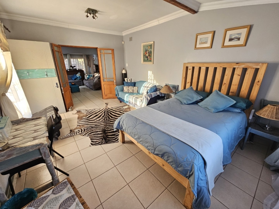 4 Bedroom Property for Sale in Annlin Gauteng