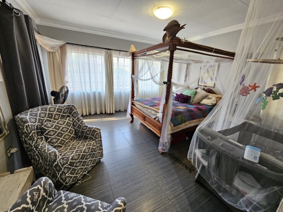 4 Bedroom Property for Sale in Annlin Gauteng