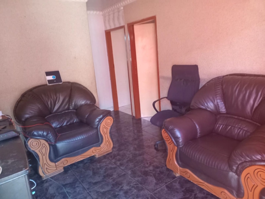  Bedroom Property for Sale in Lawley Gauteng