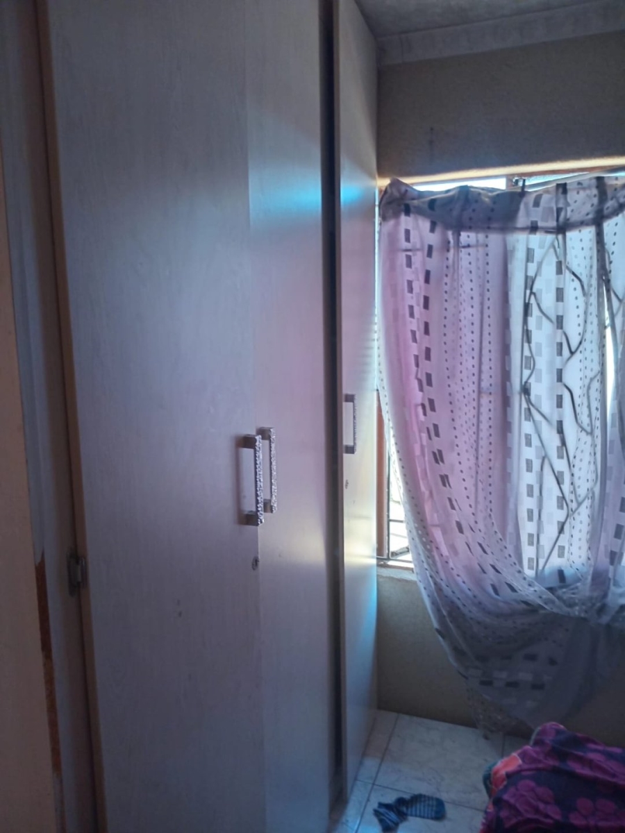  Bedroom Property for Sale in Lawley Gauteng