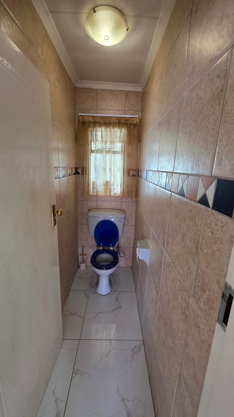 7 Bedroom Property for Sale in Doornpoort Gauteng