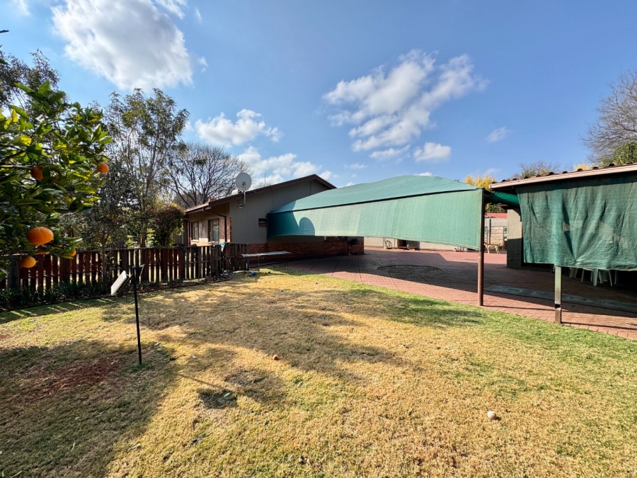 3 Bedroom Property for Sale in Lyttelton Manor Gauteng