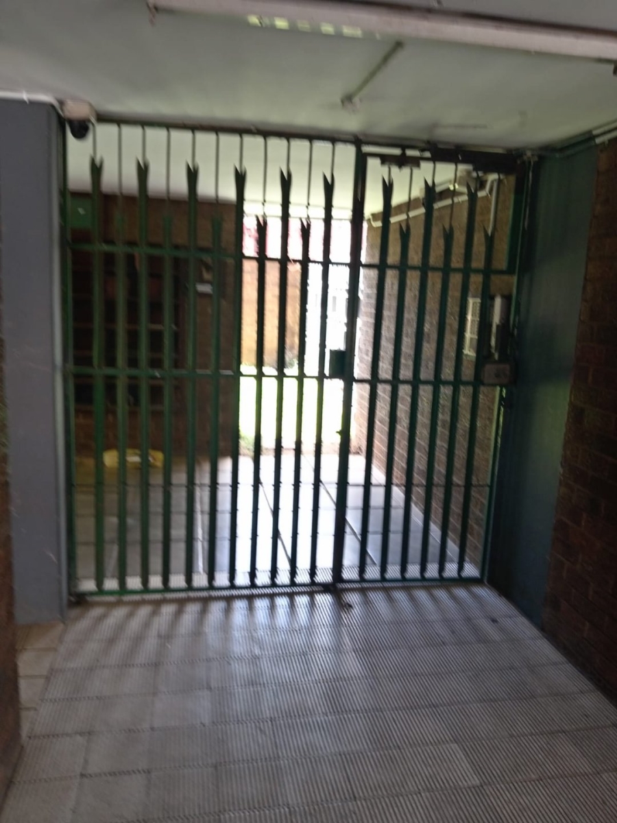 1 Bedroom Property for Sale in Arcadia Gauteng