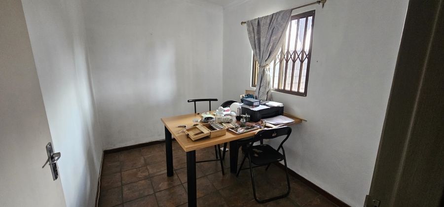 3 Bedroom Property for Sale in Pretoria Gardens Gauteng